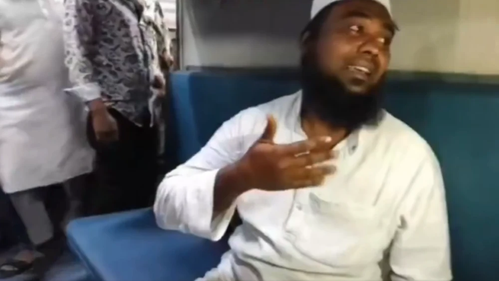 Muslim passenger assaulted on train over religious identity in India